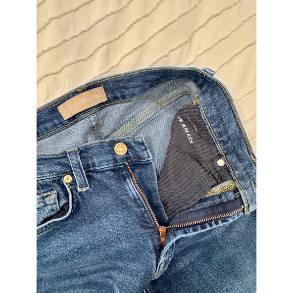 7 for All Mankind Flare Jeans Women’s 27 Vintage Blue High Waist Distressed Hem - Picture 13 of 16